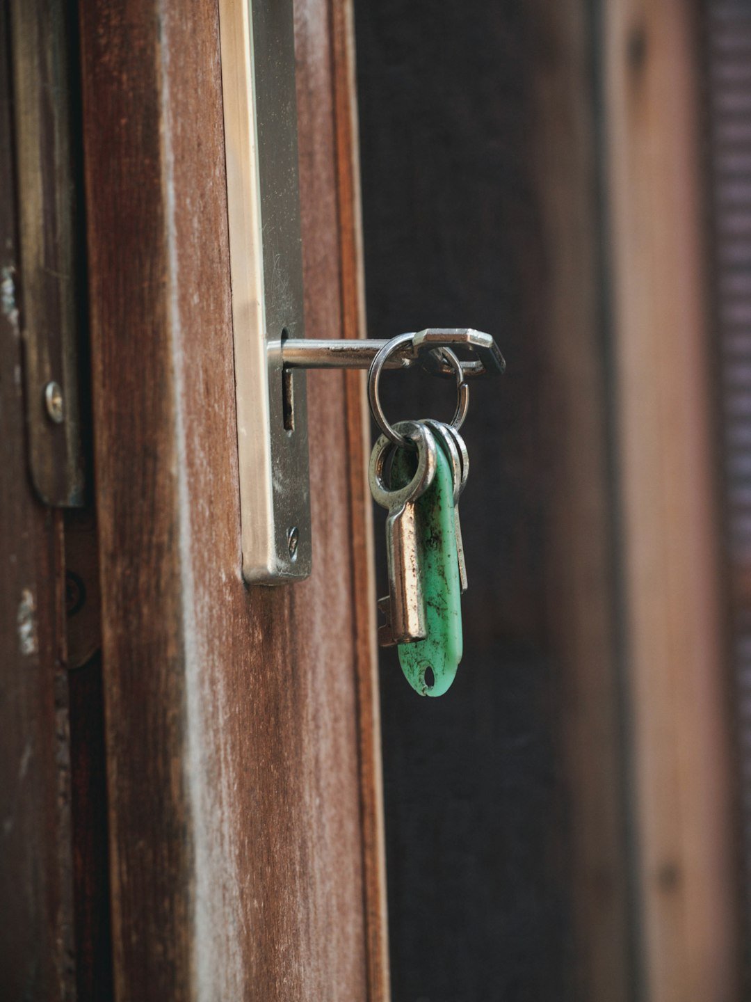 Door lock and key repair service in London