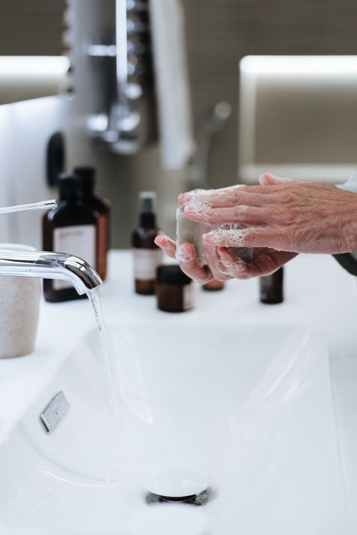 Tap and toilet repair in Staines-upon-Thames