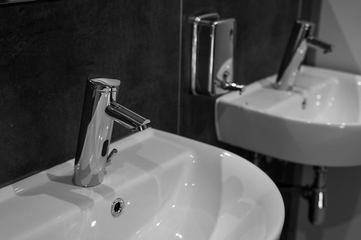 Tap and toilet repair in Brentwood