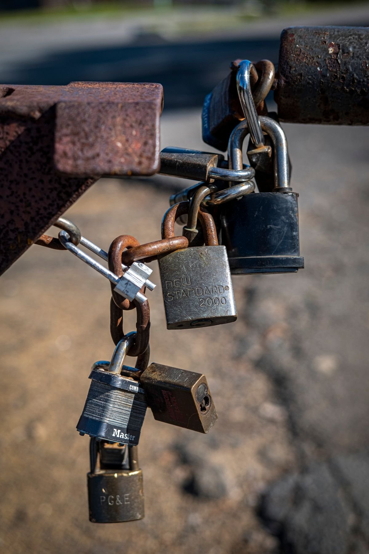 Emergency locksmith in Barnet