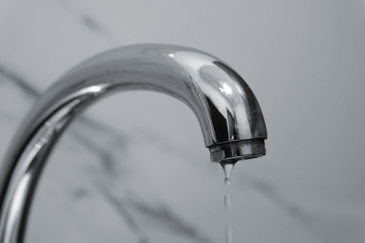 Tap and toilet repair in Ealing