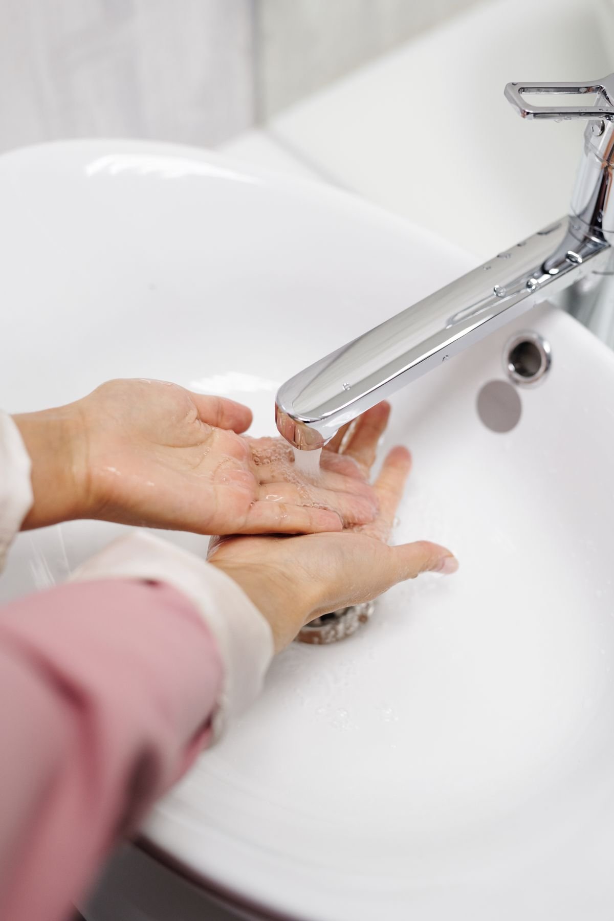 Tap and toilet repair in Luton
