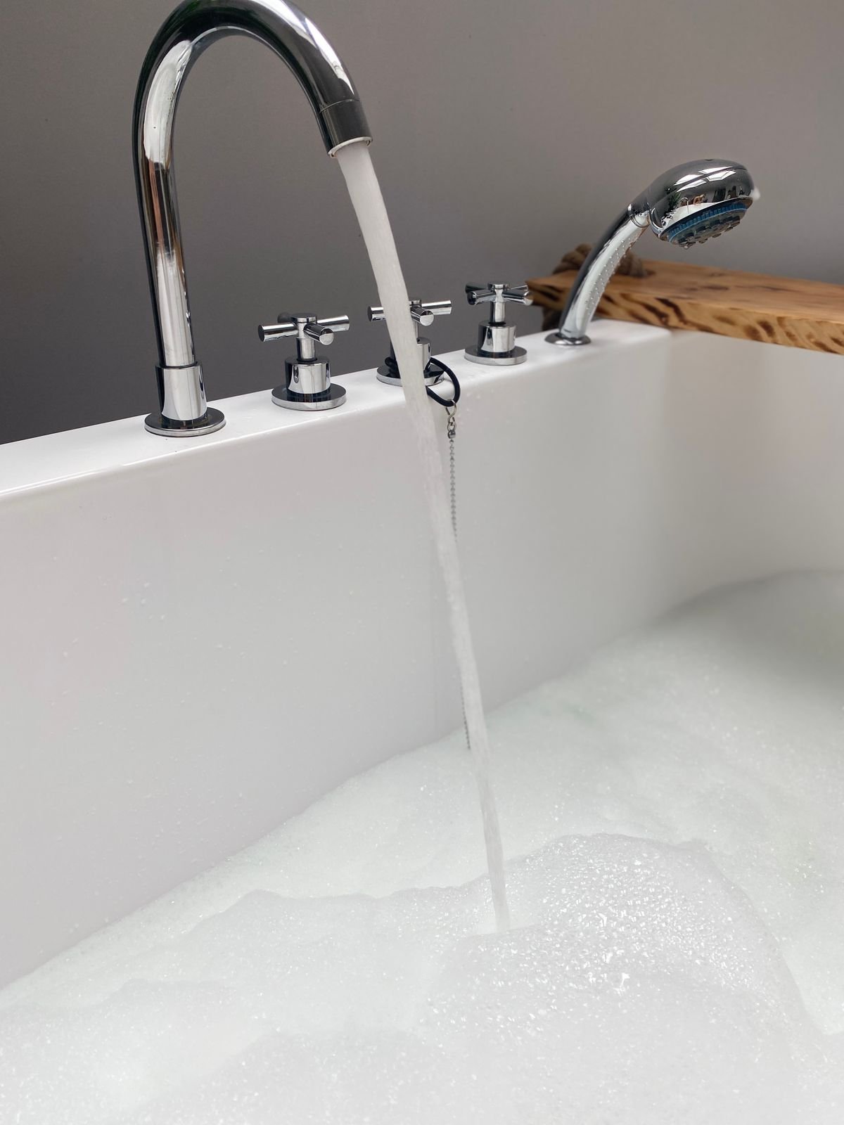 Tap and toilet repair in Walton-on-Thames